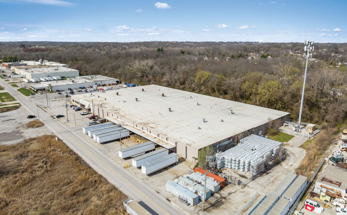 Pictures of Industrial property located at 4312 Clary Blvd, Kansas City, MO 64130 for sales - image #1
