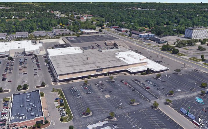 Pictures of Retail property located at 29500 7 Mile, Livonia, MI 48152 for sales - image #1