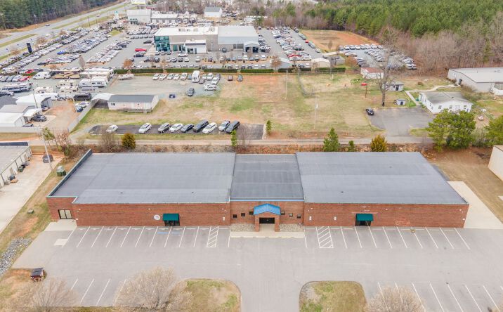 Pictures of Industrial, Office, Retail property located at 2613 - 2617 Executive Point Dr, Monroe, NC 28110 for sales - image #1