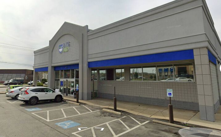 Pictures of Retail property located at 843 Rostraver Rd, Belle Vernon, PA 15012 for sales - image #1
