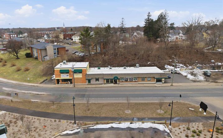 Pictures of Retail, Office property located at 246 Main St, Windsor Locks, CT 06096 for sales - image #1