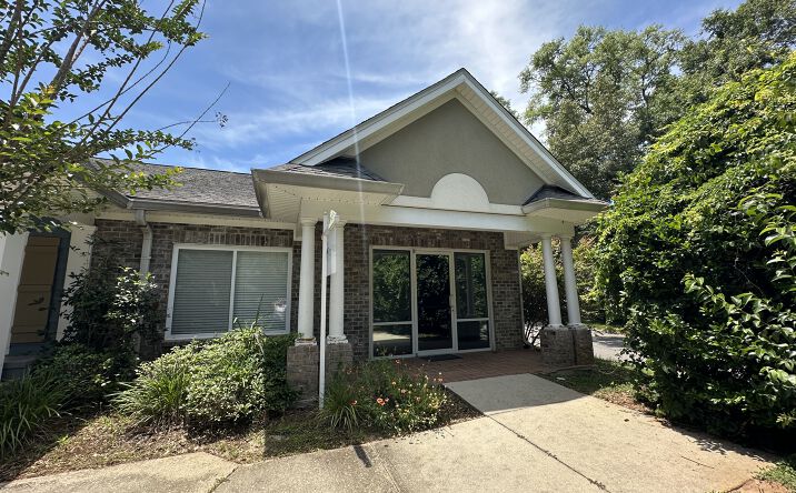 Pictures of Office property located at 1618 Mahan Center Blvd #106 Tallahassee, FL, Tallahassee, FL 32308 for sales - image #1