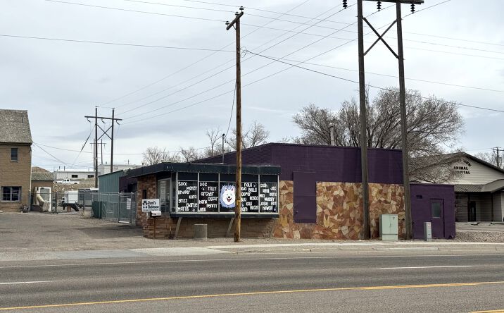 Pictures of Business for Sale, Office, Retail property located at 950 Elk St, Rock Springs, WY 82901 for sales - image #1