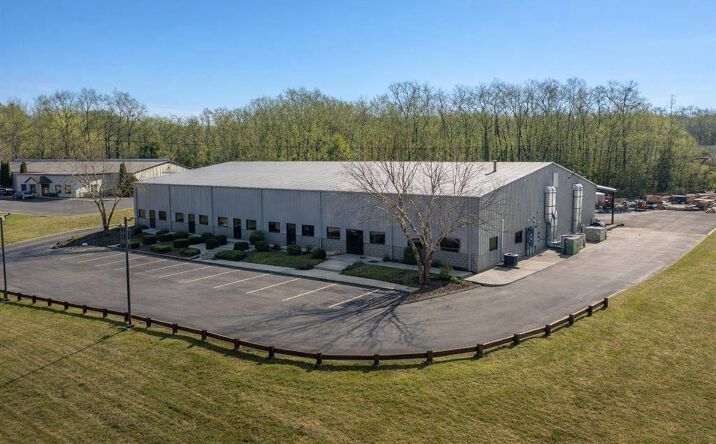 Pictures of Industrial, Office property located at 13 West Parkway, Plainfield, CT 06374 for sales - image #1