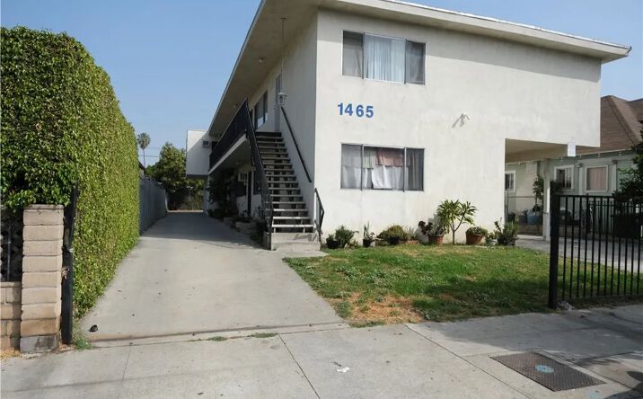 Pictures of Multifamily property located at 1465 W 25th, Los Angeles, CA 90007 for sales - image #1