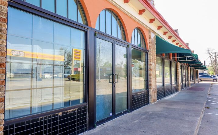 Pictures of Office, Retail property located at 119 W French Ave, Temple, TX 76501 for sales - image #1