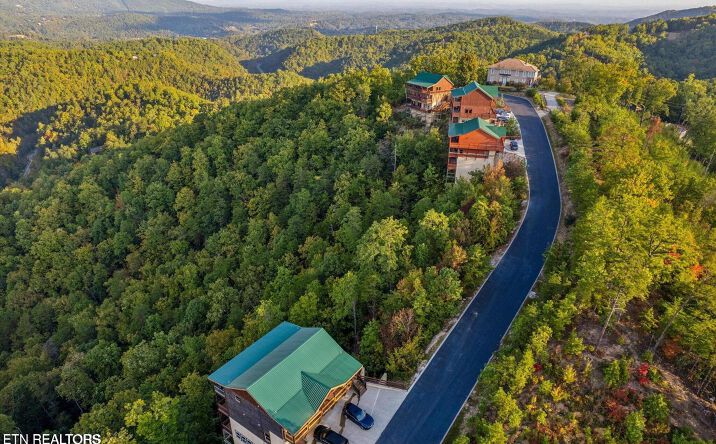 Pictures of Land property located at Mountain Ridge Way, Sevierville, TN 37862 for sales - image #1