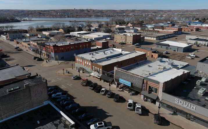 Pictures of Business for Sale, Hospitality property located at 351 S Pierre St, Pierre, SD 57501 for sales - image #1