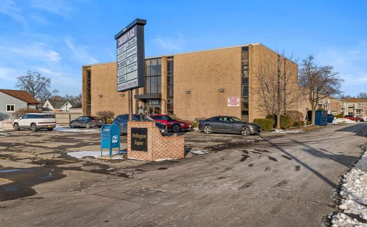 Pictures of Retail, Industrial property located at 3435 Harlem Rd, Buffalo, NY 14225 for sales - image #1