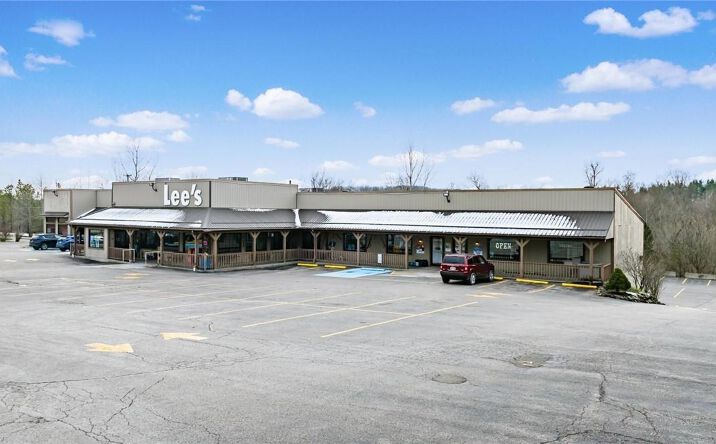 Pictures of Retail, Mixed Use property located at 2000 E Wheeling Ave, Cambridge, OH 43725 for sales - image #1