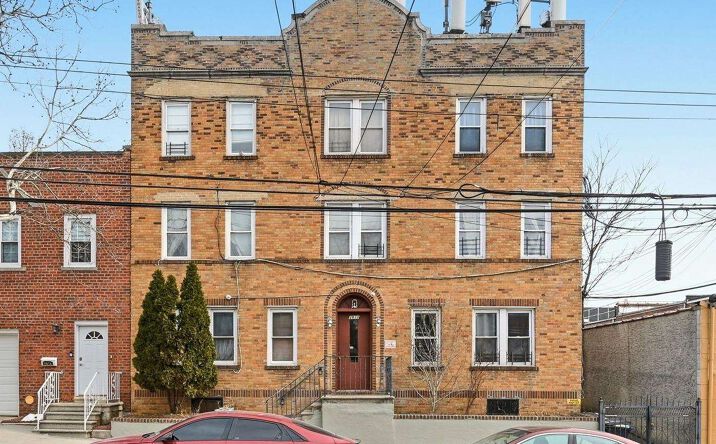 Pictures of Multifamily property located at 3910 Seton Ave, Bronx, NY 10466 for sales - image #1