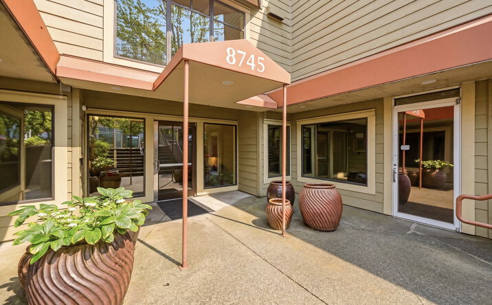 Pictures of Mixed Use, Office, Retail, Special Purpose property located at 8745 Greenwood Ave N, Suite A, Seattle, WA 98103 for sales - image #1