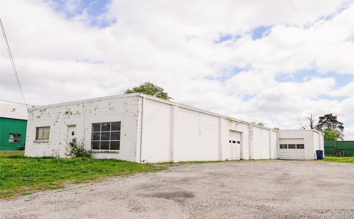 Pictures of Mixed Use, Industrial property located at 131 E Cottage, Ada, OK 74820 for sales - image #1