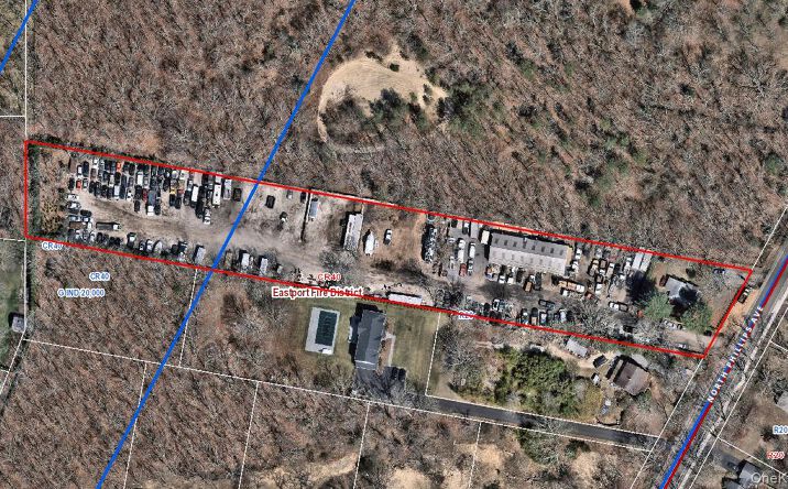 Pictures of Mixed Use, Retail, Industrial property located at 91 N Phillips Avenue, Southampton, NY 11972 for sales - image #1