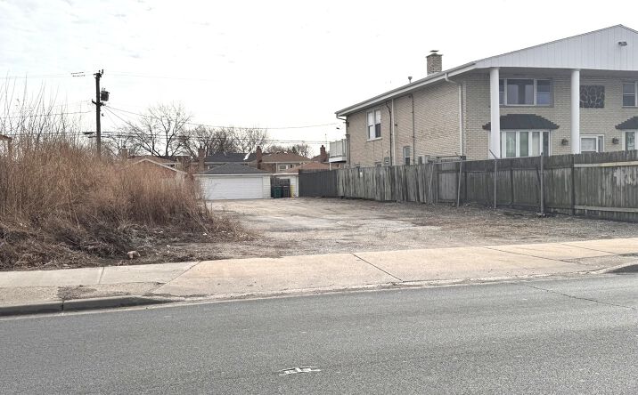 Pictures of Land property located at 4825 S Central Avenue, Chicago, IL 60638 for sales - image #1