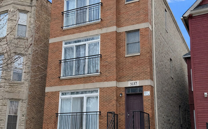Pictures of Multifamily property located at 5137 S Wabash Avenue, Chicago, IL 60615 for sales - image #1