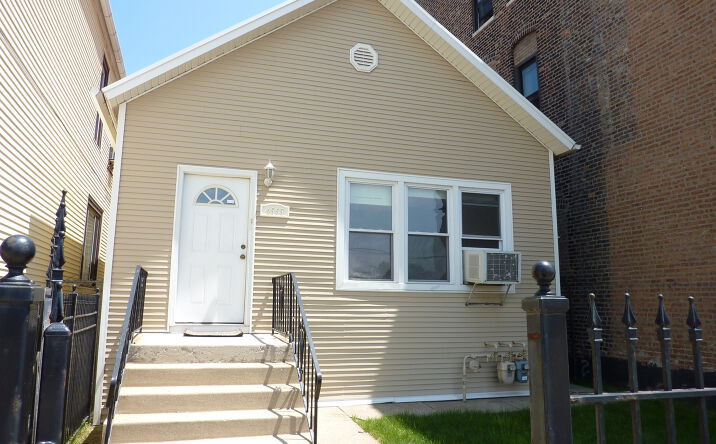Pictures of Multifamily property located at 4555 S Halsted Street, Chicago, IL 60609 for sales - image #1