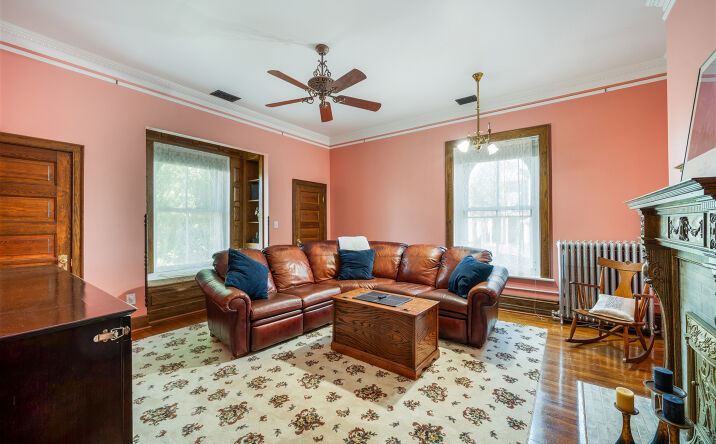 Pictures of Hospitality, Multifamily property located at 404 Cabell St, Lynchburg, VA 24504 for sales - image #1