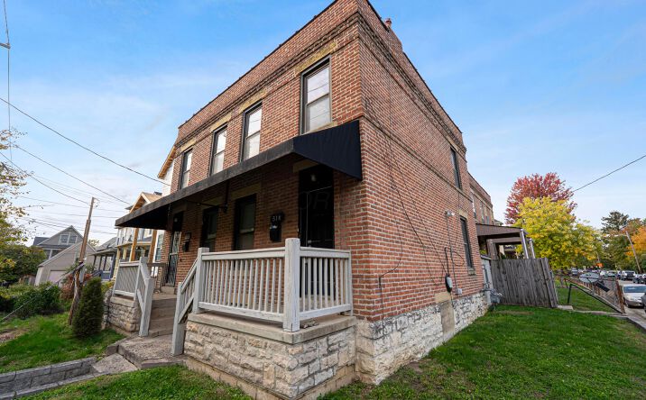 Pictures of Multifamily property located at 514 W 1st Avenue, Columbus, OH 43201 for sales - image #1
