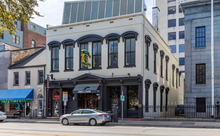 Pictures of Retail property located at 7 E Bay St, Savannah, GA 31401 for sales - image #1