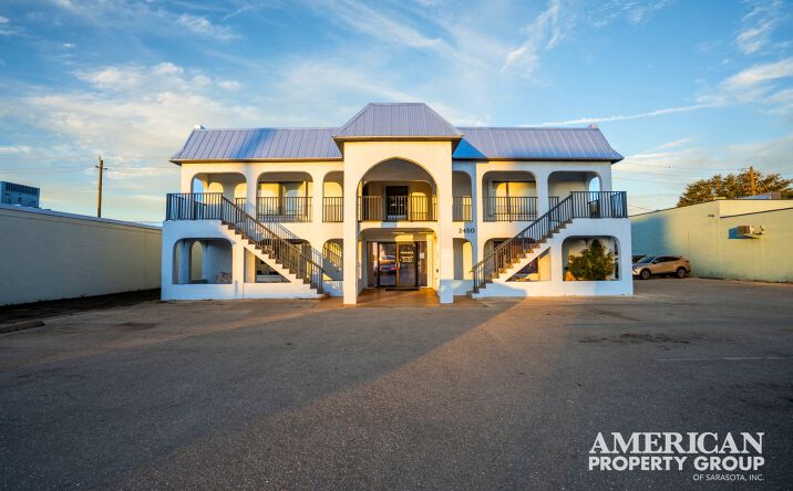 Pictures of Office property located at 2450 S Tamiami Trl, Port Charlotte, FL 33952 for sales - image #1