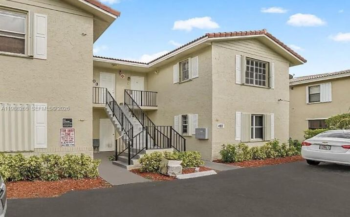 Pictures of Multifamily property located at 4103 Riverside Dr, Coral Springs, FL 33065 for sales - image #1