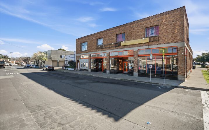 Pictures of Multifamily property located at 511 Third St, Rodeo, CA 94572 for sales - image #1