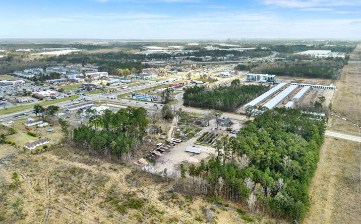 Pictures of Retail, Office, Mixed Use property located at 134 GA-30, Port Wentworth, GA 31407 for sales - image #1