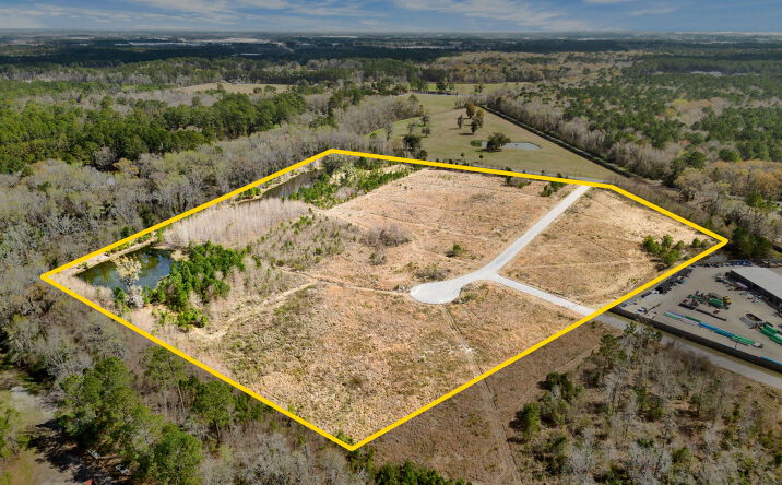 Pictures of Retail, Land, Senior Living property located at Betty Louise Dr, Bloomingdale, GA 31302 for sales - image #1