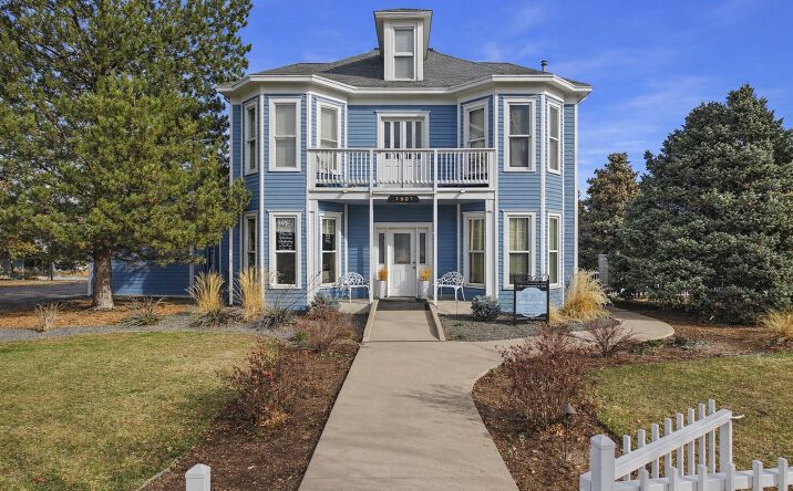 Pictures of Multifamily property located at 7207 Grandview Ave, Arvada, CO 80002 for sales - image #1