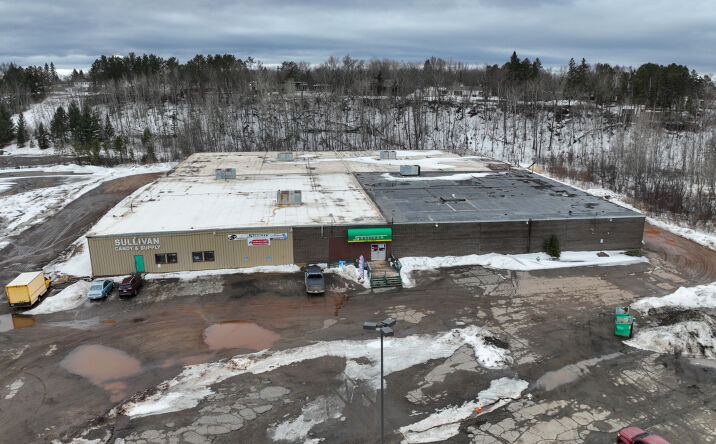 Pictures of Industrial property located at 1206 25th St, Hibbing, MN 55746 for sales - image #1
