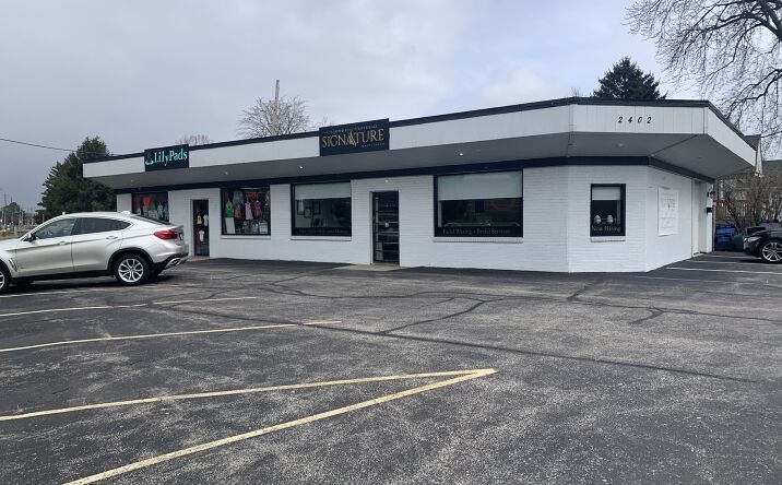 Pictures of Retail property located at 2402 Aberdeen Ave, Toledo, OH 43614 for sales - image #1