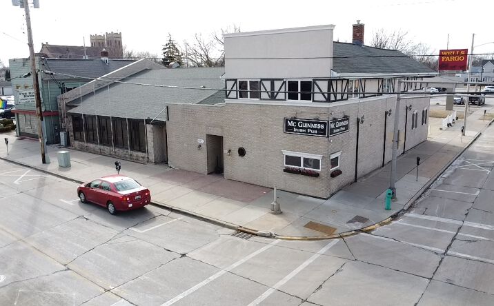 Pictures of Retail property located at 201 S Walnut St, Appleton, WI 54911 for sales - image #1