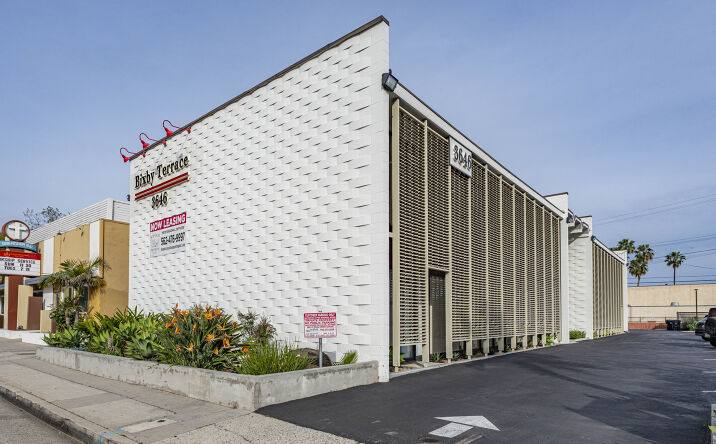 Pictures of Office property located at 3636 Long Beach Blvd, Long Beach, CA 90807 for sales - image #1