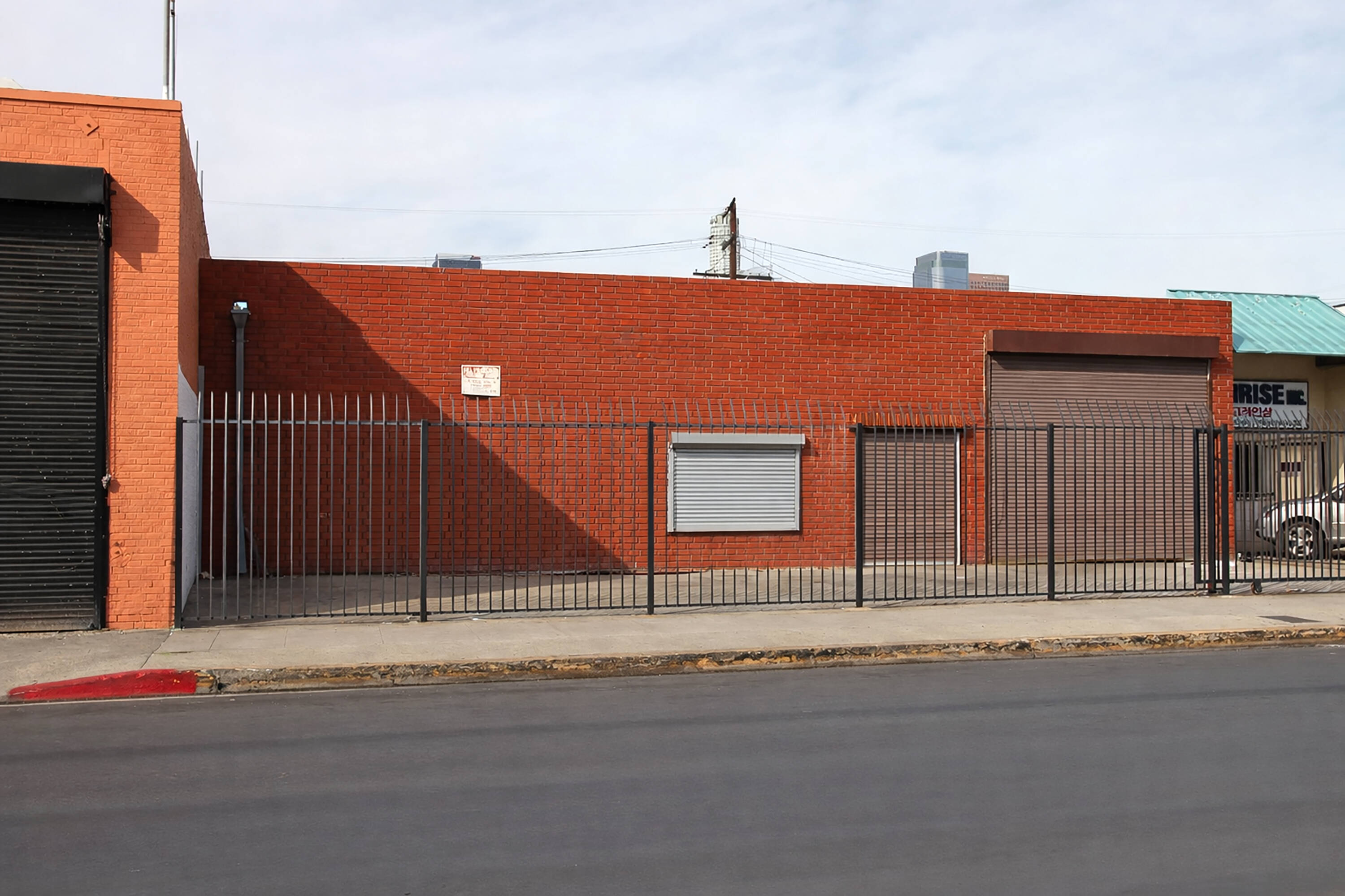 725 Stanford Ave, Los Angeles, CA 90021