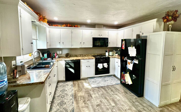 Pictures of Multifamily property located at 2425 N 7th St, Bismarck, ND 58503 for sales - image #1