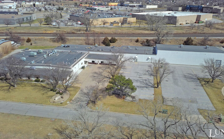Pictures of Industrial property located at 14306 Industrial Rd, Omaha, NE 68144 for sales - image #1