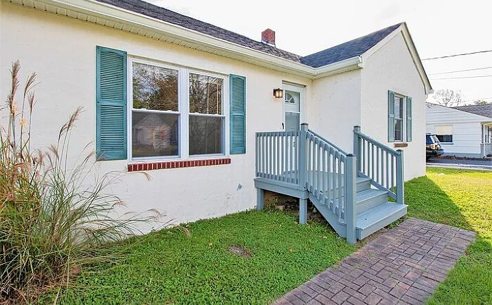 Pictures of Multifamily property located at 113 Edwards Avenue, Landisville, NJ 08326 for sales - image #1