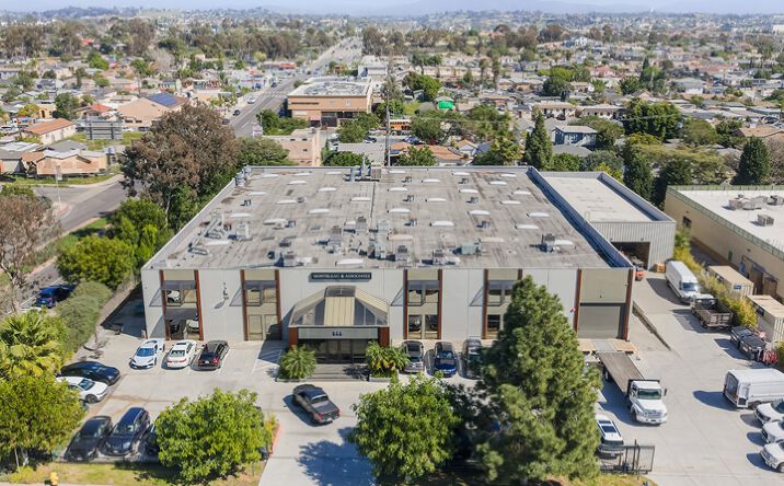 Pictures of Industrial property located at 555 Raven St, San Diego, CA 92102 for sales - image #1