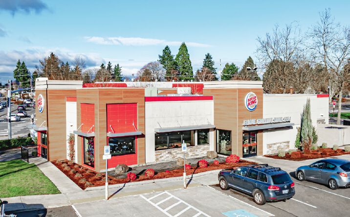 Pictures of Retail property located at 990 NW Eastman Pkwy, Gresham, OR 97030 for sales - image #1