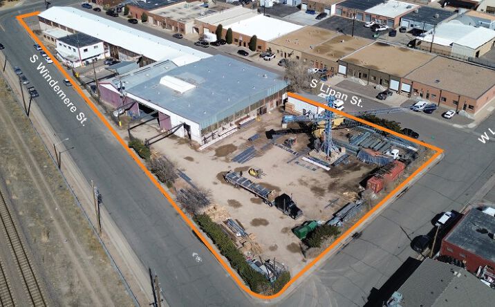 Pictures of Industrial property located at 3755 S Lipan Ct, Englewood, CO 80110 for sales - image #1