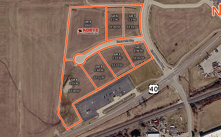 Pictures of Land property located at 401 Janet Beth Wy, Highland, IL 62249 for sales - image #1