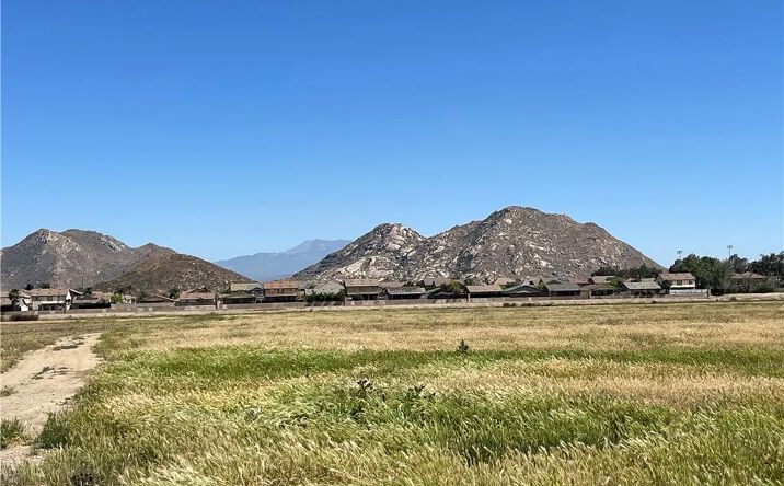 Pictures of Land property located at Redlands Ave, Perris, CA 92571 for sales - image #1