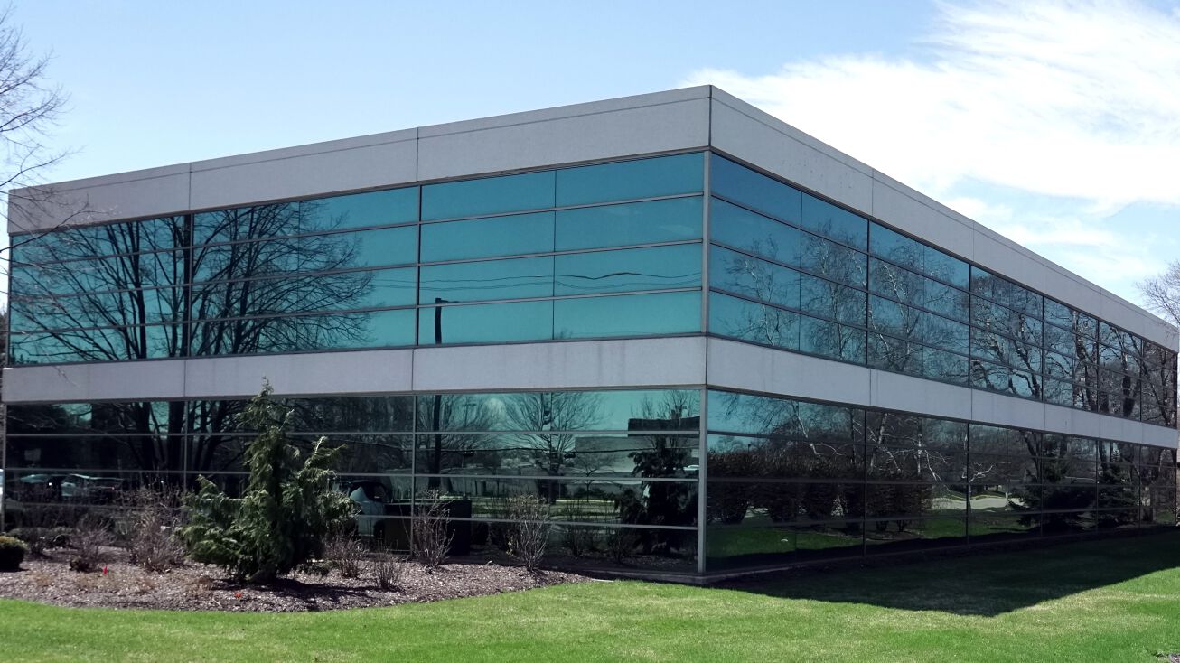 5995 Spring Creek Rd, Rockford, IL 61114 Office Property for Sale