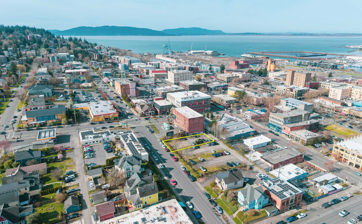 Pictures of Land property located at 1305 N Forest St, Bellingham, WA 98225 for sales - image #1
