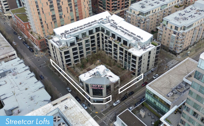 Pictures of Retail property located at 1030 NW 12th Ave, Portland, OR 97209 for sales - image #1