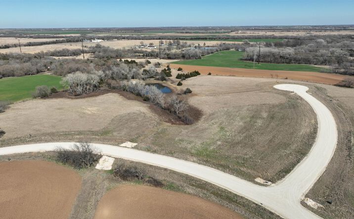 Pictures of Land property located at 0000 Sierra Ridge Cir, Garden Plain, KS 67050 for sales - image #1