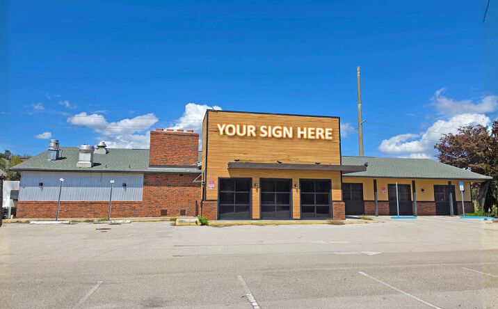 Pictures of Retail property located at 5980 Winkler Road, Fort Myers, FL 33919 for sales - image #1
