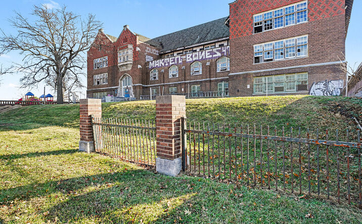 Pictures of Special Purpose property located at 4160 N Kingshighway Memorial Blvd, St. Louis, MO 63115 for sales - image #1