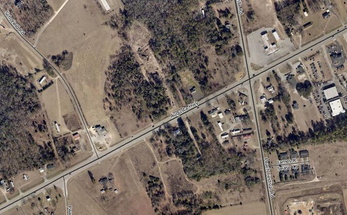 Pictures of Land property located at 4440 Augusta Hwy, Gilbert, SC 29054 for sales - image #1